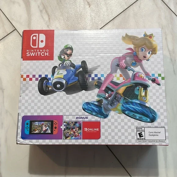 New Nintendo switch - Picture 3 of 4